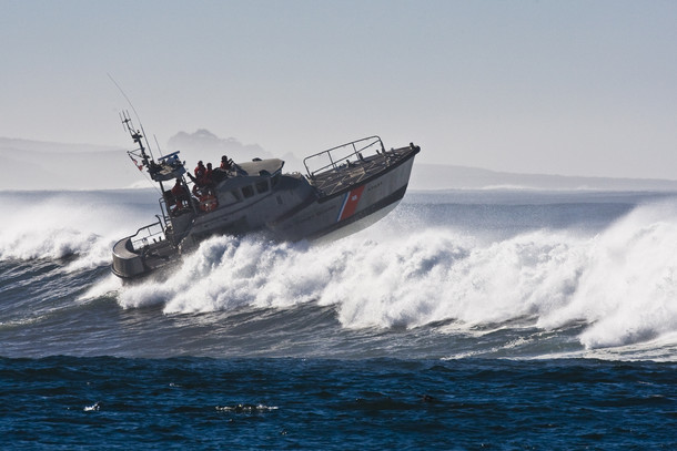 bateau-vague_billet[1].jpg